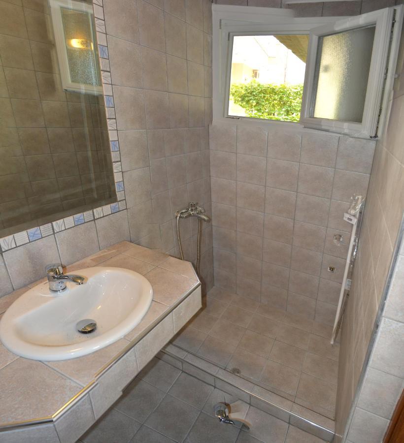 לימנאס Villa Molos מראה חיצוני תמונה