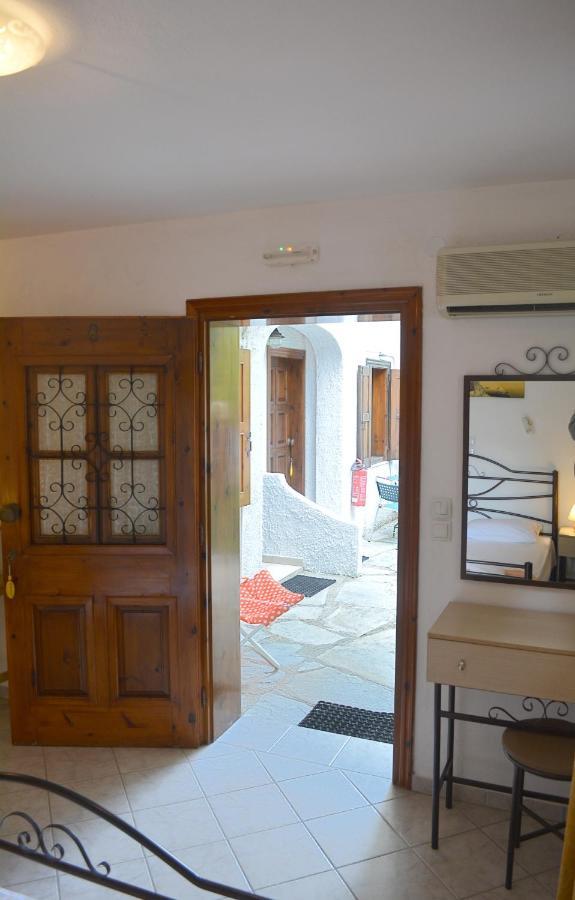 לימנאס Villa Molos מראה חיצוני תמונה