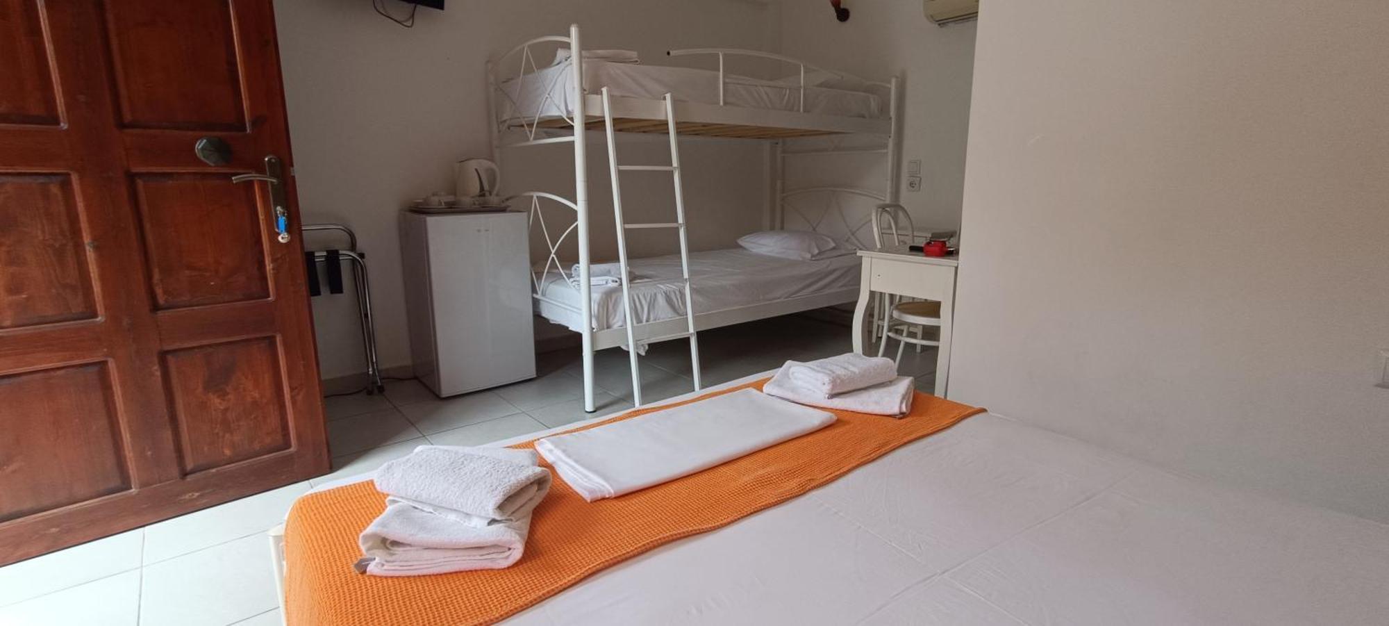לימנאס Villa Molos מראה חיצוני תמונה